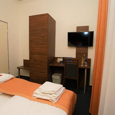 Little Paris 3* Frankfurt am Main