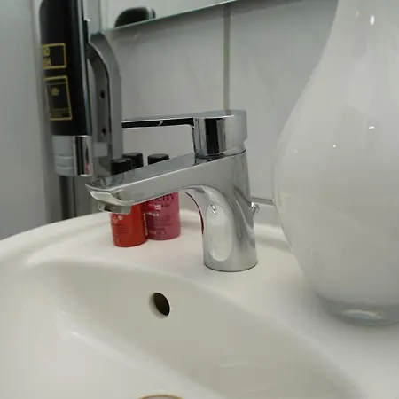 Little Paris Szálloda