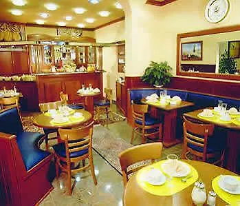 Szálloda Little Paris Frankfurt am Main