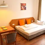 Little Paris 3* Frankfurt am Main