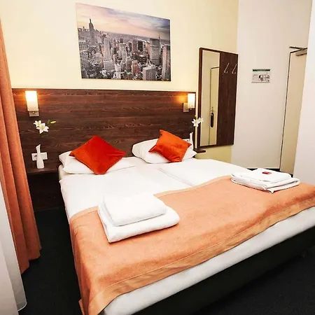 Little Paris Hotell Frankfurt am Main