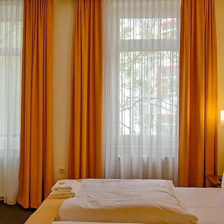Hotel Little Paris