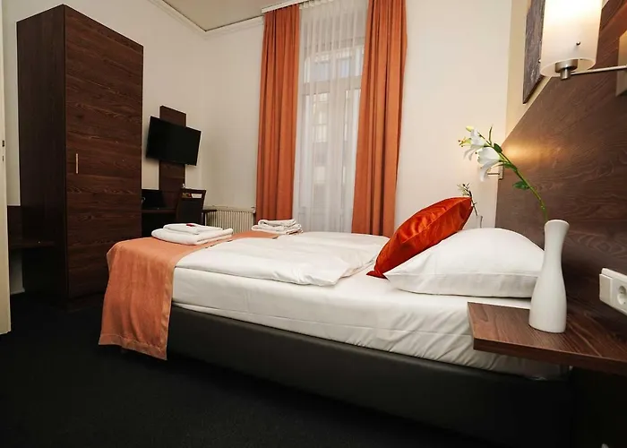 Hotel Little Paris