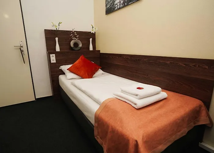 Little Paris Hotell Frankfurt am Main