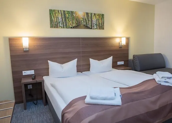 Little Paris Hotel 3*