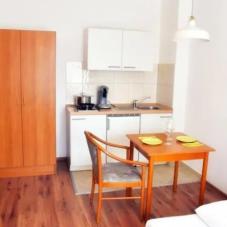 Little Paris Hotel 3*